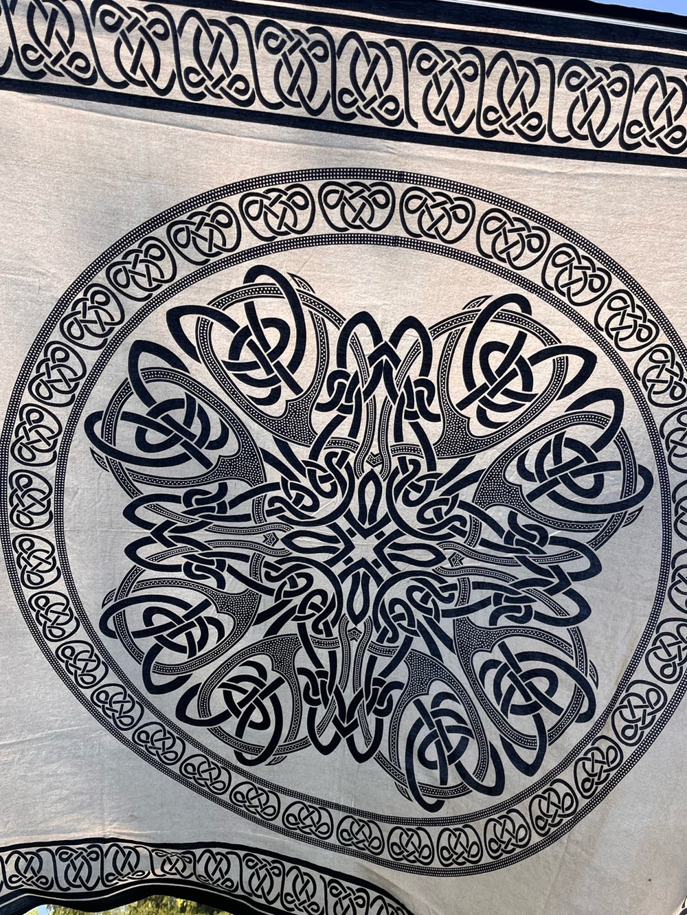Celtic Knot Tapestry Wall Hanging - Black & Cream